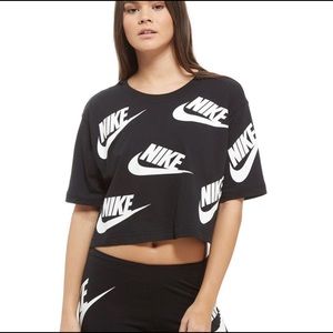 Black and White Nike Crop Top